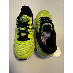 SAUCONY running shoes
